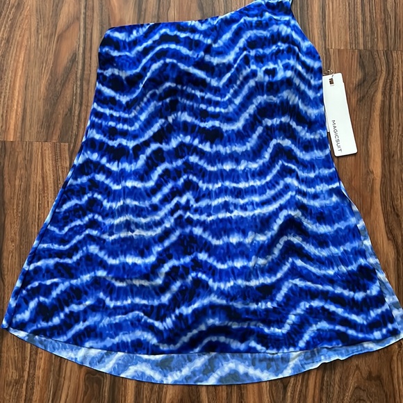 Magicsuit New Wave Amal One Piece - Picture 6 of 16